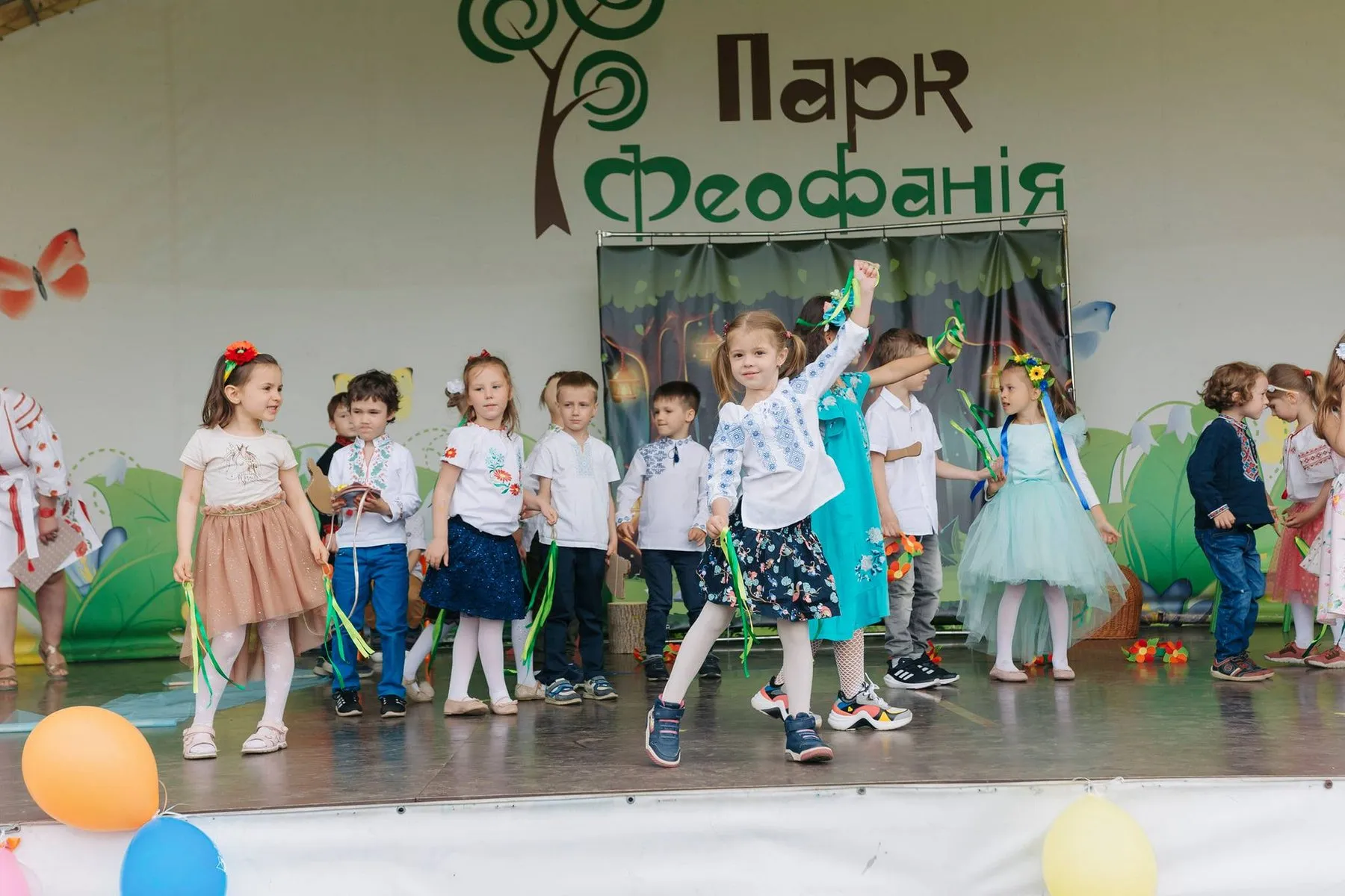 Підготовка до школи в Emily Club: дитина на занятті, Київ, Теремки